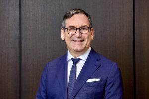 Dr. Martin Meyer